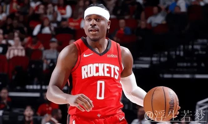 火箭2队阵容升级!霍乐迪成攻防全能最佳第六人,阿门展现巅峰状态 火箭2队阵容升级!霍乐迪成攻防全能最佳第六人,阿门展现巅峰状态